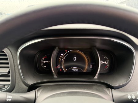 2018 Renault Megane - thumbnail 19