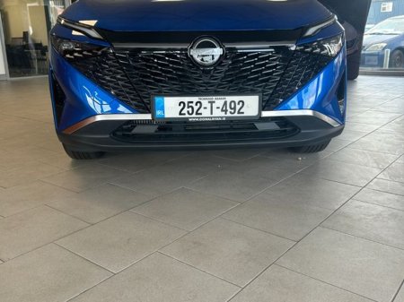 2025 Nissan Qashqai 1 3 Mhev SV MY24 04DR €45,750