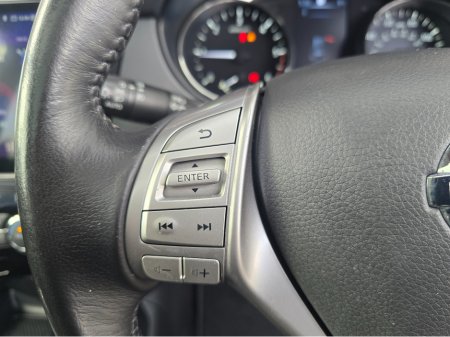 2016 Nissan X-Trail REAR CAMERA WITH CAR PLAY-LOW MILEAGE €12,950 thumbnail