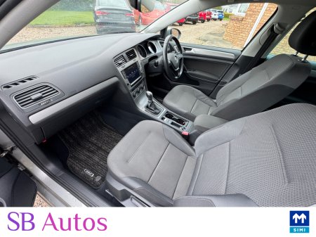 2017 Volkswagen Golf - thumbnail 11