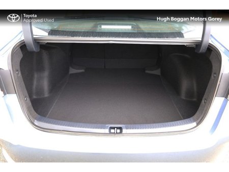 2021 Toyota Corolla HYB LUNA SALOON 4DR AUTO HYBRID €21,950 thumbnail