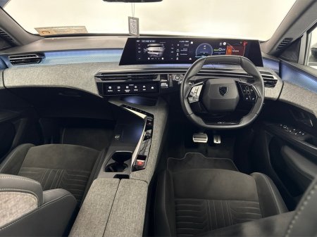 2025 Peugeot 3008 GT EV**DIGITAL DASH**TOUCH SCREEN MEDIA**APPLE CAR PLAY**HEATED SEATS**HEATED STEERING WHEEL**ELECTRIC TAILGATE**CRUISE CONTROL**MULTIFUNCTIONAL STEERING WHEEL**REVERSE CAMERA**PARKING SENSORS** €35,995 thumbnail