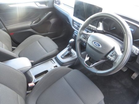 2023 Ford Focus - thumbnail 14