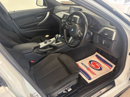 2017 BMW 3 Series - thumbnail 8