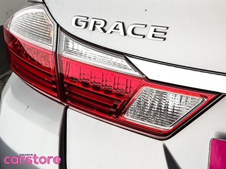 2019 Honda Grace - thumbnail 11