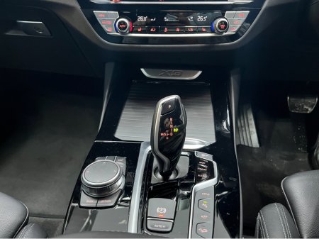 2021 BMW X3 2021 BMW X3 XDRIVE 30E M-SPORT EDITION JOY 2.0 AUTOMATIC / CRUISE CONTROL / 360° PARKING CAMERA / ELECTRIC MEMORY & HEATED SEATS / APPLE CARPLAY / PADDLE SHIFTERS / HEATED REAR SEATS thumbnail