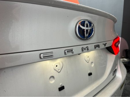 2021 Toyota Camry €27950 2021 TOYOTA CAMRY WS 2.5 AUTOMATIC / CRUISE CONTROL / 360° PARKING CAMERA / ELECTRIC HEATED SEATS / PADDLE SHIFTERS AND MORE €27,950 thumbnail