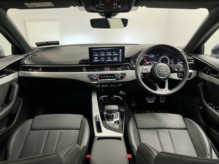 2022 Audi A4 S-Line 30 TDI 136HP S-Tronic - Reversing Camera - Climate Control - Heated Seats - Keyless Start - Apple CarPlay/Android Auto €36,250
