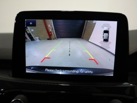 2023 Ford Kuga *2* ST-LINE PHEV CVT €26,900 thumbnail