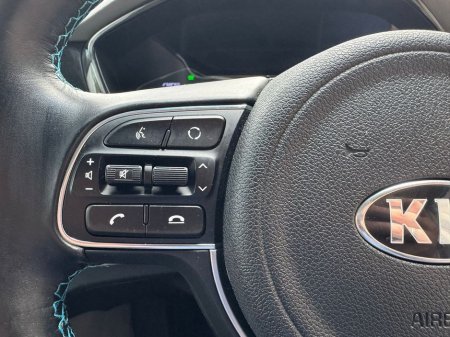 2020 Kia Niro PE Phev MY20 5DR Auto €18,950 thumbnail