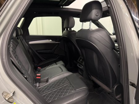 2021 Audi Q5 - thumbnail 9