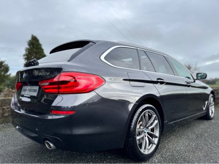 2019 BMW 5 Series 520D TOURING * PANROOF * 3D CAMERA PACK * €24,950 thumbnail