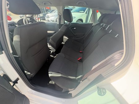 2014 Volkswagen Polo - thumbnail 13