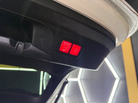 2021 Mercedes-Benz GLE Class - thumbnail 18