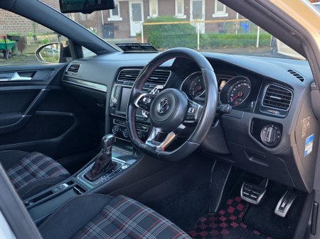 2014 Volkswagen Golf 2.0 TSI GTI DSG €15,999 thumbnail