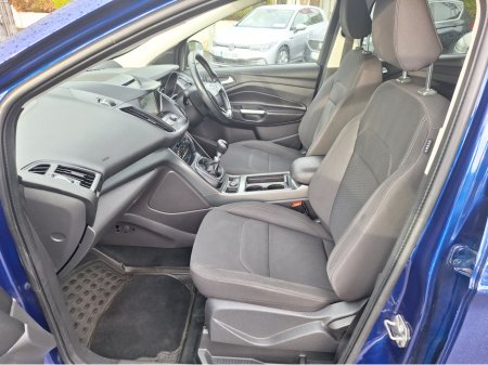 2018 Ford Kuga 1.5 TDCI ZETEC 120PS 2WD 5DR thumbnail