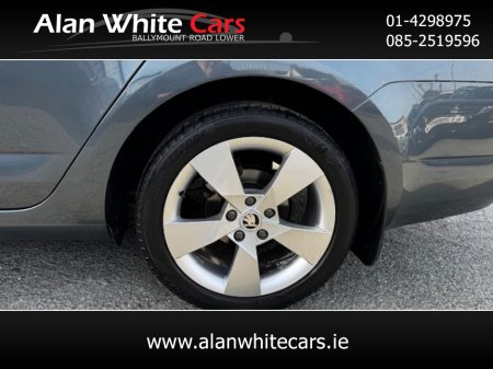 2016 Skoda Octavia - thumbnail 35