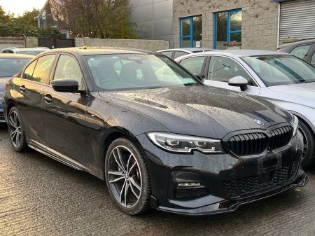 2020 BMW 3 Series 330e M-SPORT COMPETITION 2.0 HYBRID // 19" M-SPORT ALLOYS // LEATHER/SUEDE INTERIOR // DIGITAL CLUSTER €29,900 thumbnail
