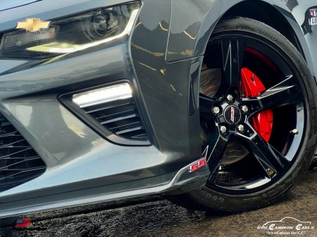 2019 Chevrolet Camaro TRUE AMERICAN MUSCLE CONVERTIBLE V8 €49,950 thumbnail