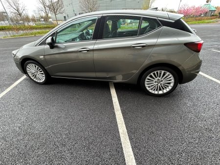 2017 Opel Astra - thumbnail 5