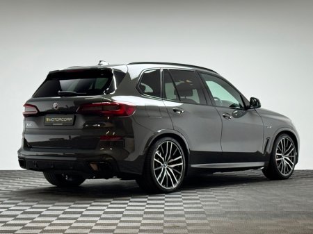 2023 BMW X5 - thumbnail 7