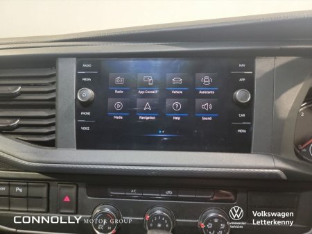 2023 Volkswagen Transporter Transporter SWB T6.1 TL150hp Auto €30,950 thumbnail