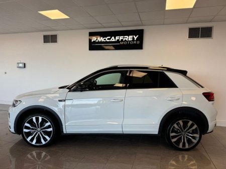 2020 Volkswagen T-Roc 2.0 TDI 150bhp R-Line DSG €24,495 thumbnail
