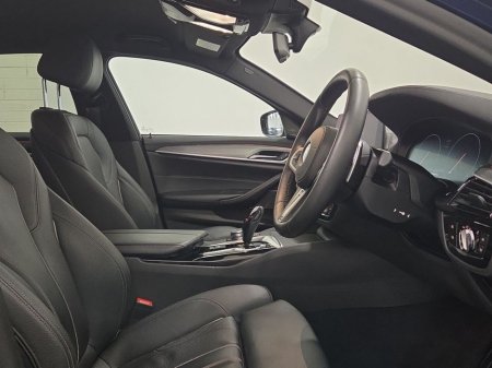 2019 BMW 5 Series 530d xDrive M Sport Saloon €36,950 thumbnail