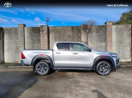 2022 Toyota Hilux - thumbnail 3