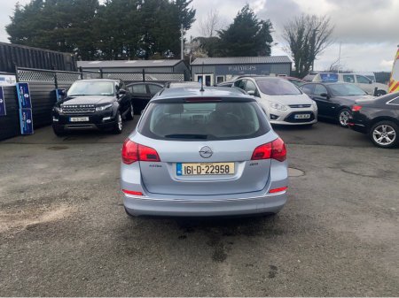 2016 Opel Astra - thumbnail 12