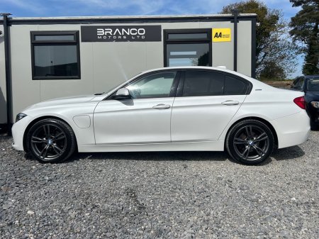 2017 BMW 3 Series - photo 5