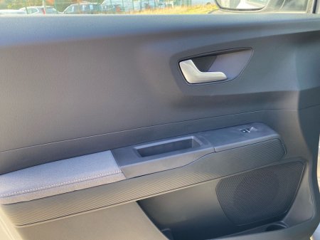 2026 Ford Transit Courier - thumbnail 11