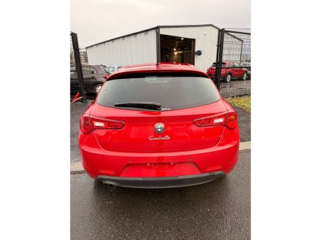 2016 Alfa Romeo Giulietta 1.4TB 120hp Giulietta €9,500 thumbnail
