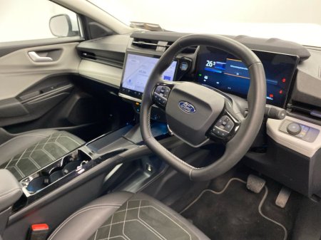 2025 Ford Puma Gen-E - EV - Premium - 53KWH €29,995 thumbnail