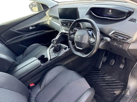 2022 Peugeot 5008 - photo 5