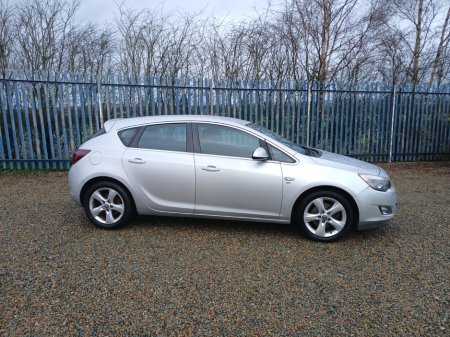 2011 Opel Astra SRi 1.7CDTi 110PS 6 Speed €3,475 thumbnail