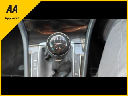 2016 Volkswagen Golf 2016 HIGHLINE 1.6 TDI MANUAL Estate €11,950 thumbnail