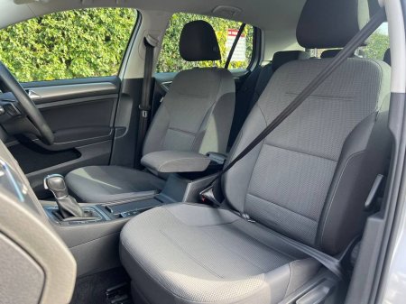 2014 Volkswagen Golf - thumbnail 6