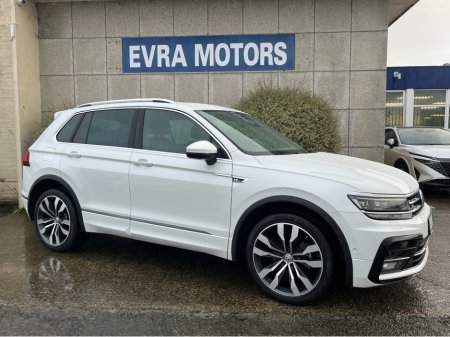 2020 Volkswagen Tiguan R-LINE 4MOTION AUTOMATIC 2.0 DIESEL //MASSIVE SPEC//DYNAUDIO SOUND SYSTEM//FULL LEATHER HEATED SEATS//360 PARKING CAMERAS//HEAD UP DISPLAY// €35,950