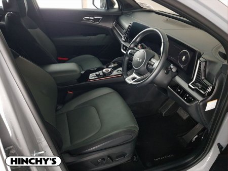 2025 Kia Sportage Plug-in Hybrid €45,900 thumbnail