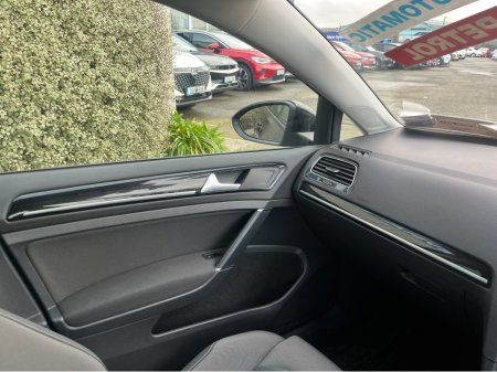 2019 Volkswagen Golf HIGHLINE AUTOMATIC 1.4 PETROL //LOW MILES//REVERSE CAMERA//KEYLESS ENTRY//ADAPTIVE CRUISE CONTROL// €19,950 thumbnail