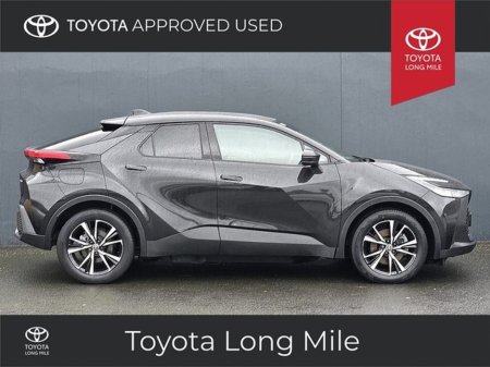 2025 Toyota C-HR - view 3