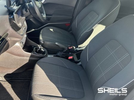 2018 Ford Fiesta - thumbnail 5