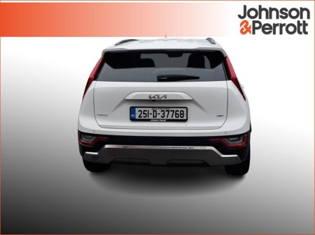 2025 Kia Niro Niro K3 HEV 3.9% APR available €35,900 thumbnail