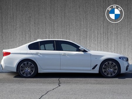 2020 BMW 5 Series - thumbnail 3