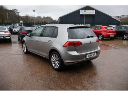 2016 Volkswagen Golf LOUNGE Low Mileage Huge Spec €13,995 thumbnail