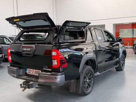 2022 Toyota Hilux - thumbnail 10
