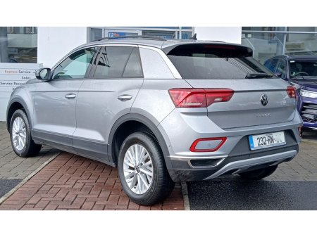 2023 Volkswagen T-Roc - photo 4