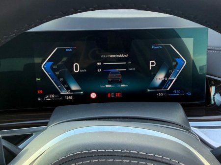 2025 BMW X5 xDrive50e M Sport €109,950 thumbnail