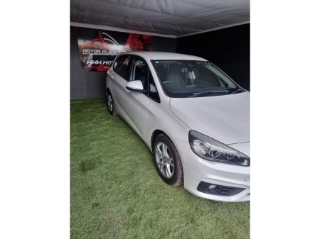 2017 BMW 2 Series - thumbnail 2